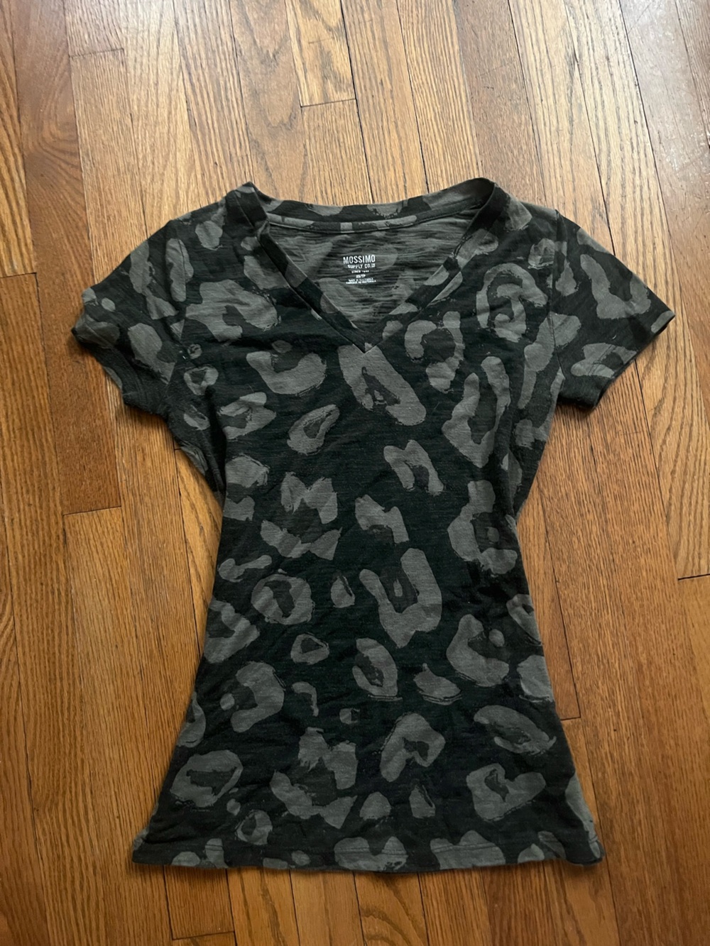 Mossimo Supply Co. Black and Gray Leopard V-Neck Tee